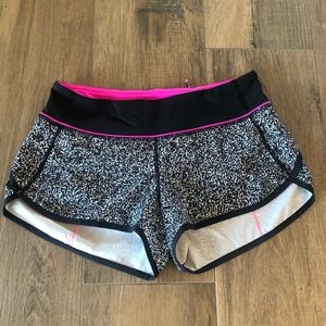 Lululemon Speed Shorts Size 4